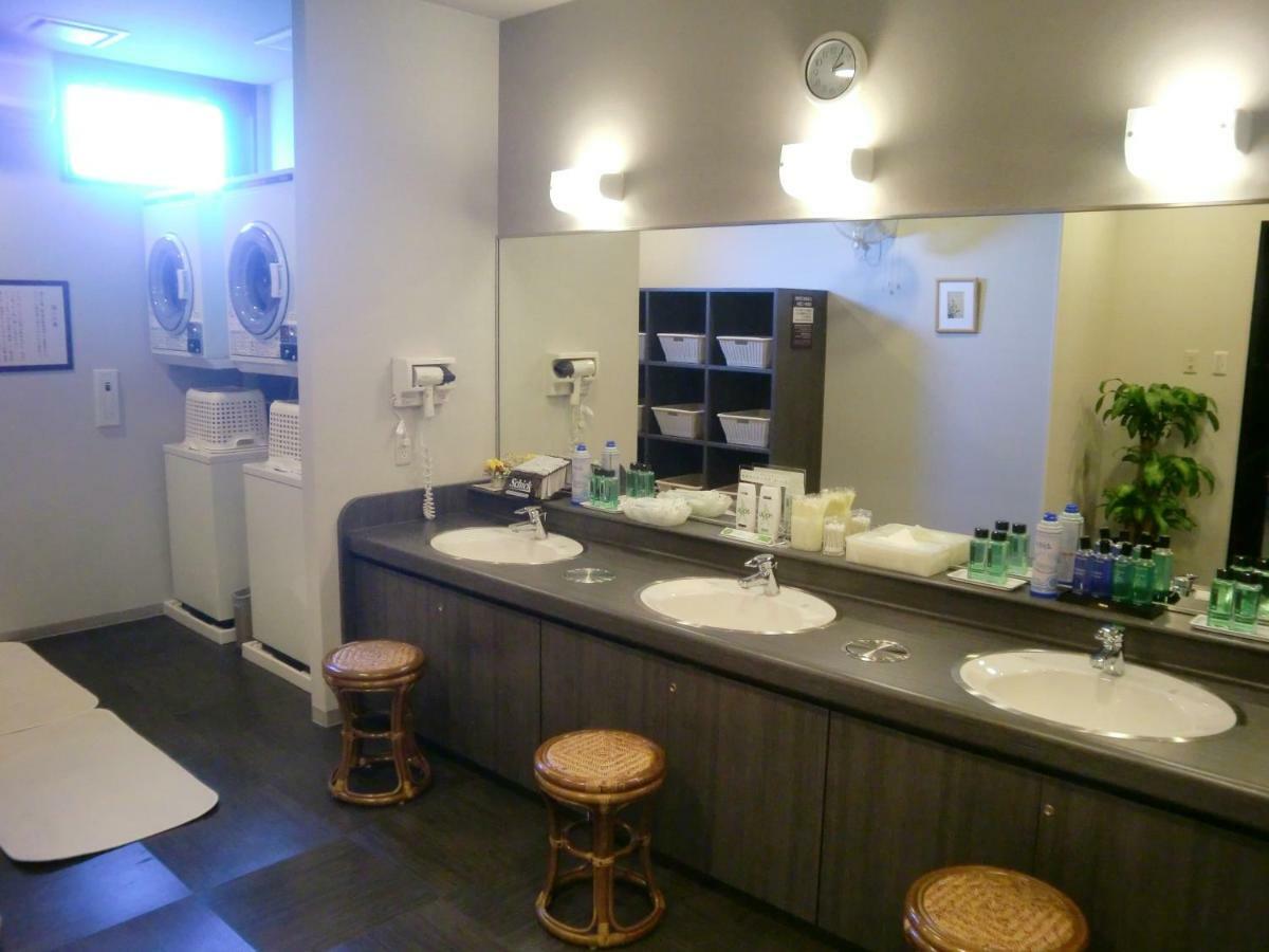 Hotel Route-Inn Hanamaki Bagian luar foto